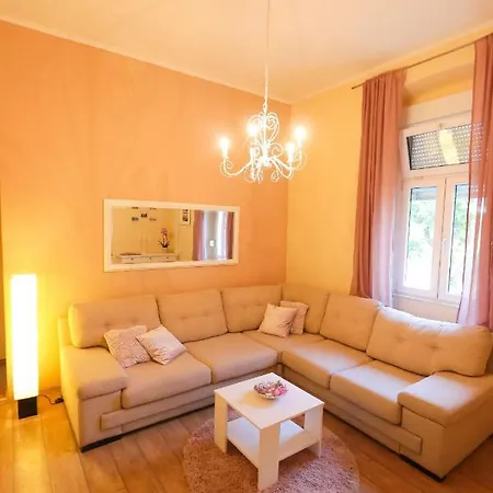 Rosa Solis Apartment Zadar